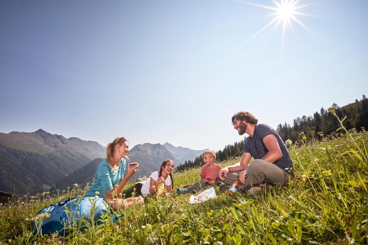Alp Chalet Appartement Kappl  Bagian luar foto